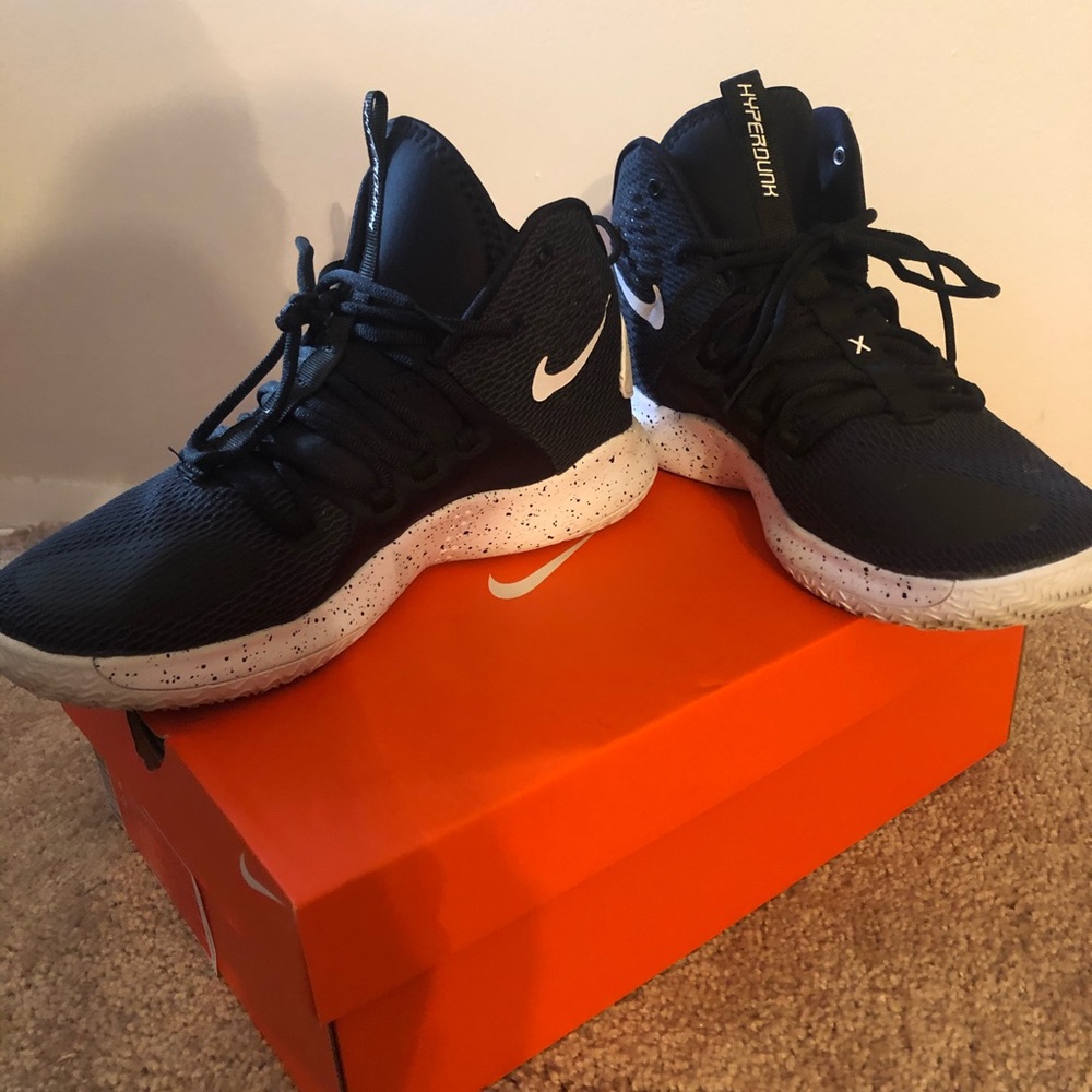 Nike Hyperdunk Basketball sneakers